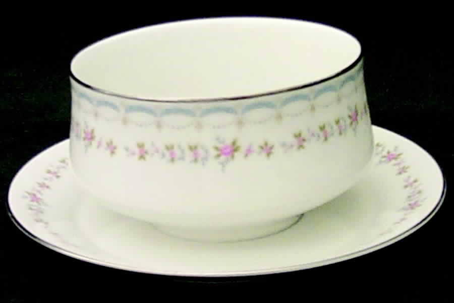Manon Gravy Boat with Attached Underplate by Mikasa-1