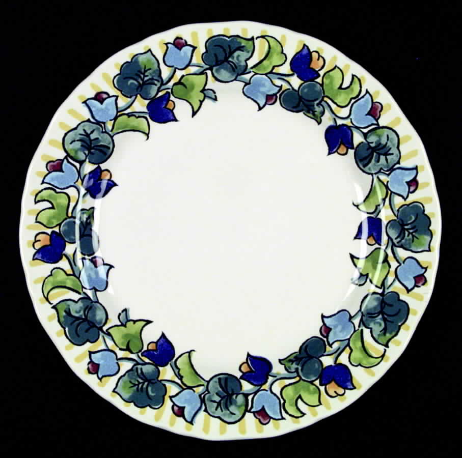 Manorville Dinner Plate by Mikasa-1