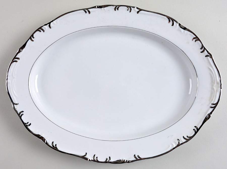 Marlboro 14" Oval Serving Platter by Mikasa-1