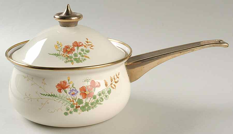 Margaux 1.5 Quart Metal Covered Saucepan by Mikasa-1