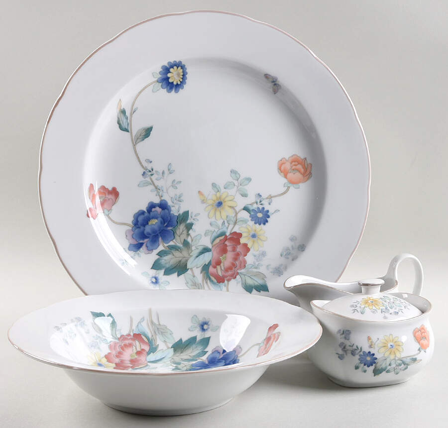 Marietta 5 Piece Hostess Set by Mikasa-1