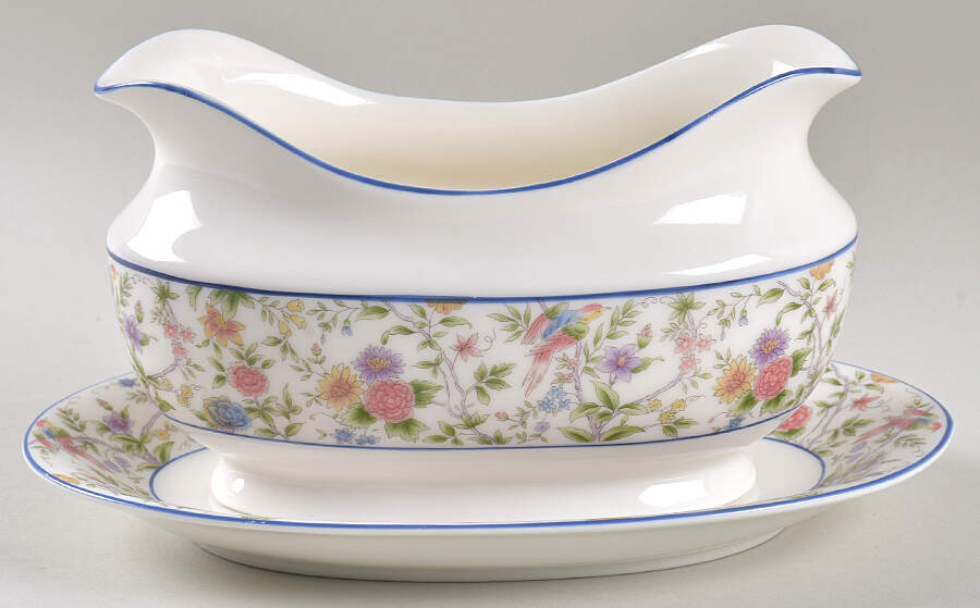 Marlboro Gravy Boat & Underplate by Mikasa-1