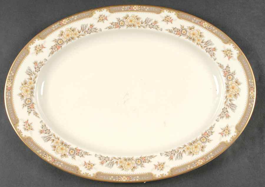 Marquis 15" Oval Serving Platter by Mikasa-1