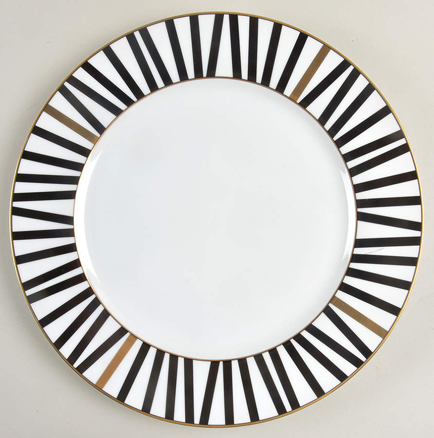 Marquee Black 12" Chop Plate (Round Platter) by Mikasa-1