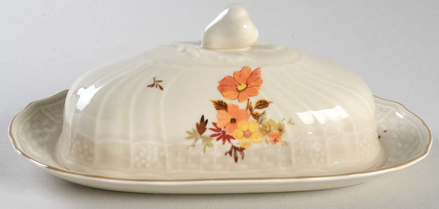 Marseilles 1/4 Lb Covered Butter by Mikasa-1