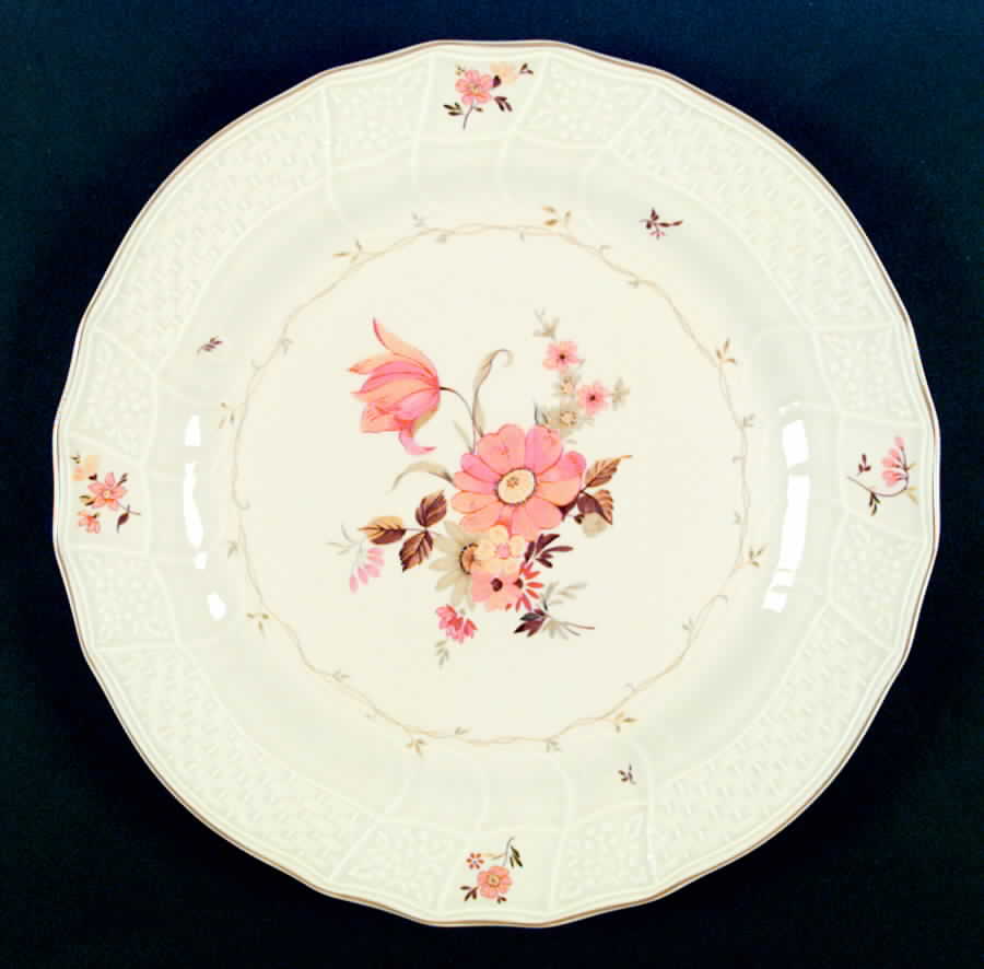 Marseilles Dinner Plate by Mikasa-1