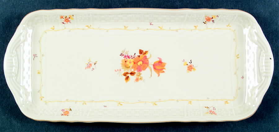 Marseilles Large Sandwich Tray by Mikasa-1