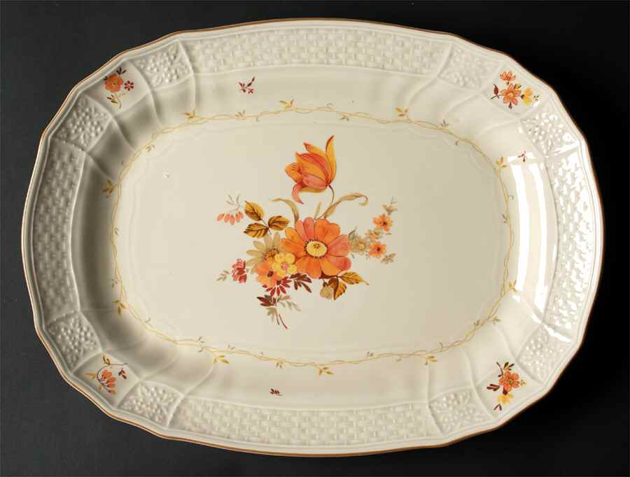 Marseilles 15" Oval Serving Platter by Mikasa-1