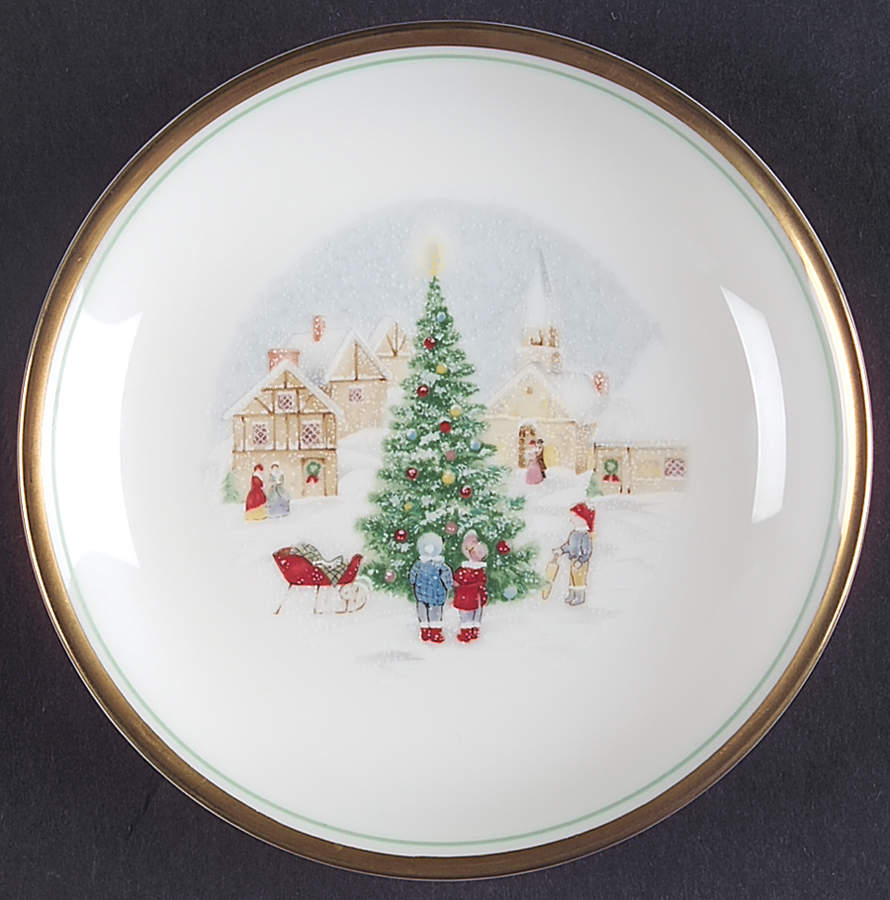 Merry Christmas Candy Dish-Open 4" by Mikasa-1