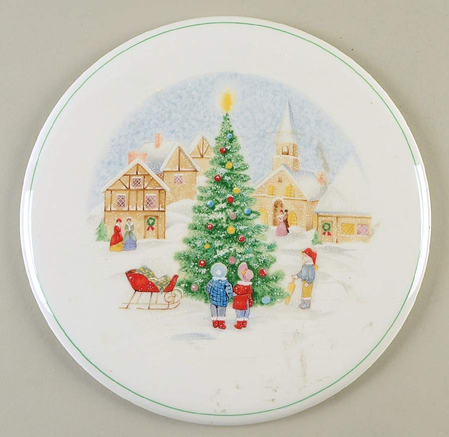 Merry Christmas Cake Plate by Mikasa-1