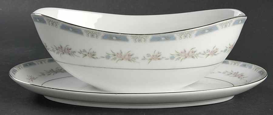 Melville Gravy Boat with Attached Underplate by Mikasa-1