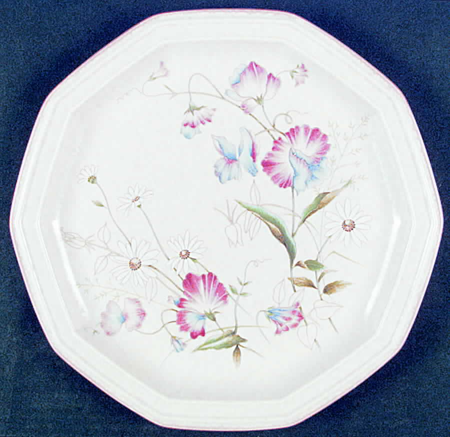 Memories Dinner Plate by Mikasa-1