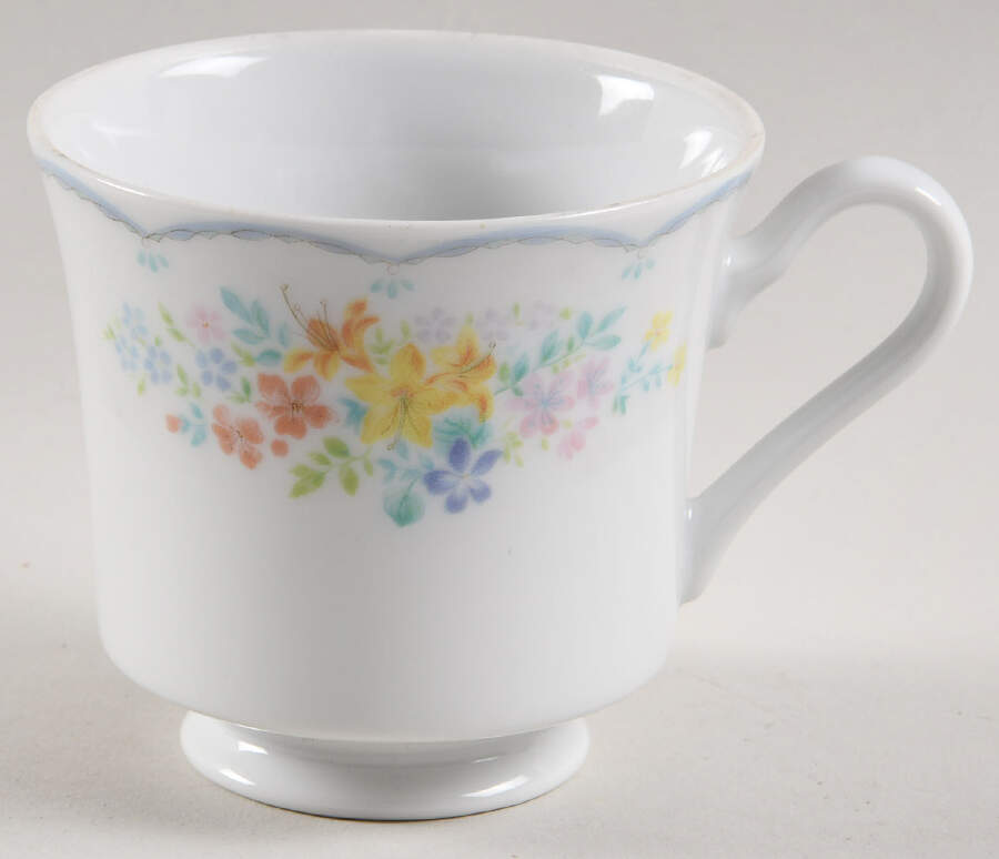 Memoire Footed Cup by Mikasa-1