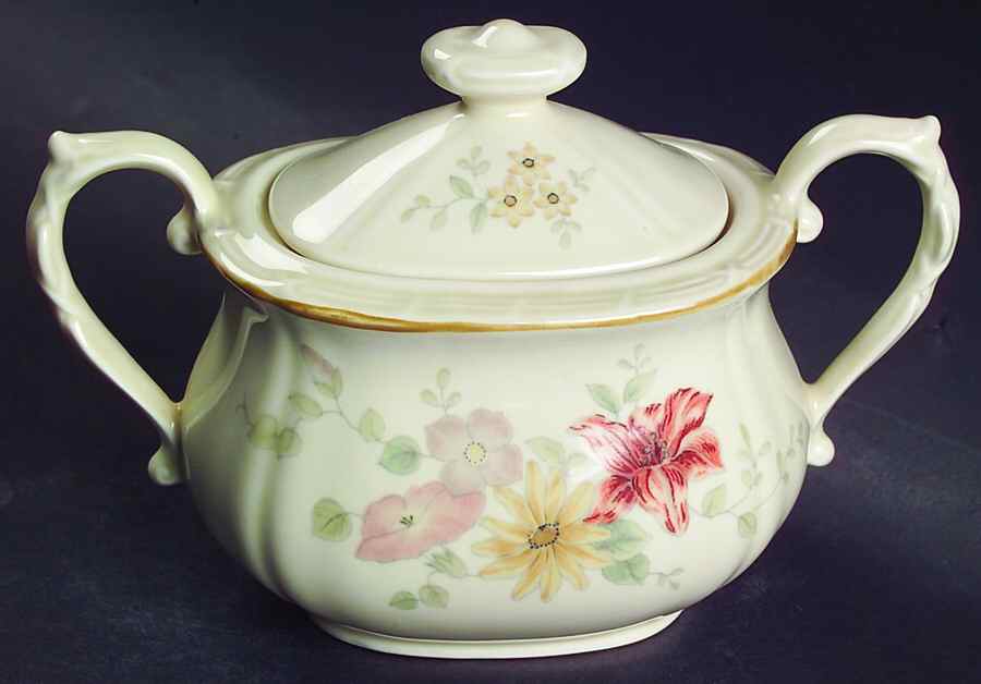 Merrie Sugar Bowl & Lid by Mikasa-1