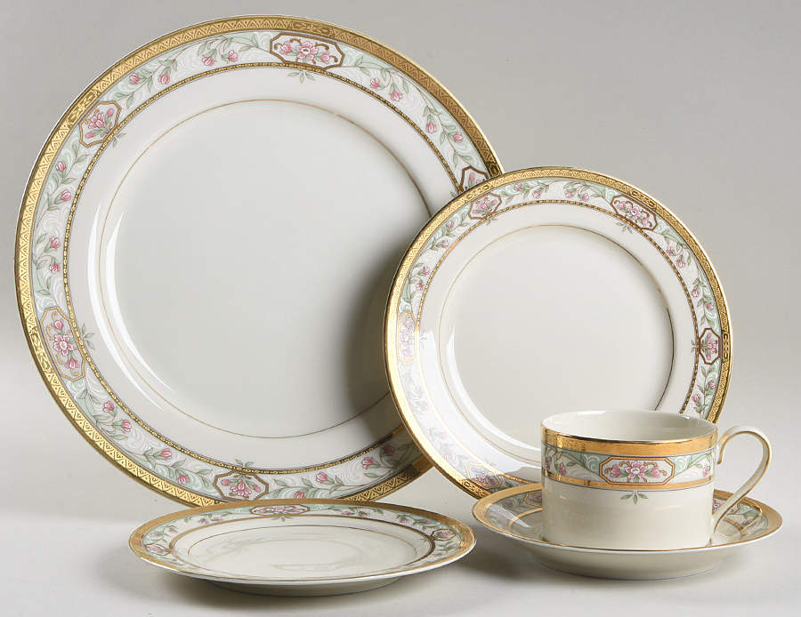 Merrick 5 Piece Place Setting by Mikasa-1
