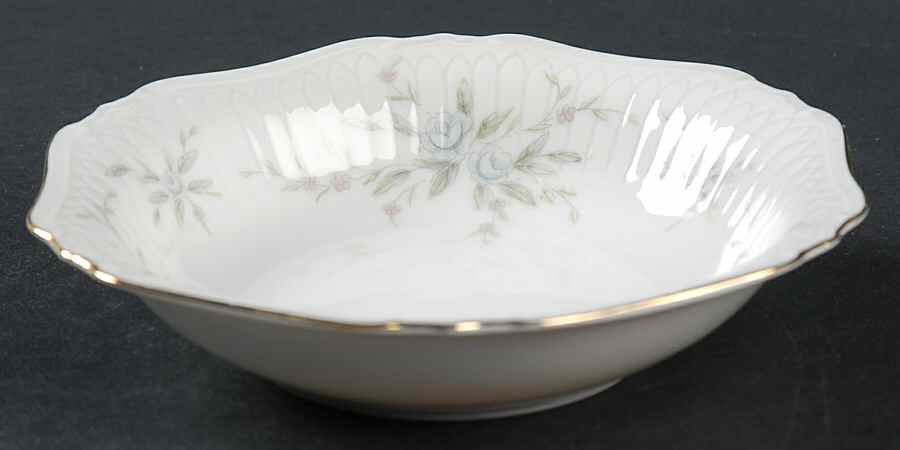 Meadow Spray Fruit/Dessert (Sauce) Bowl by Mikasa-1