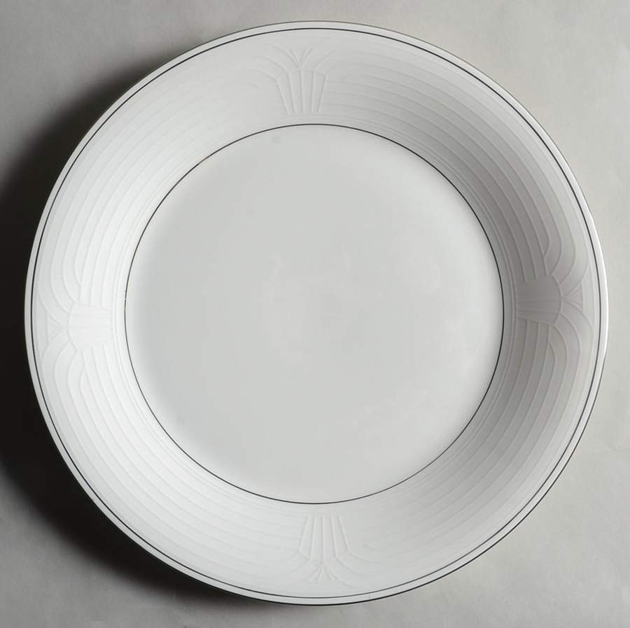 Metropolitan 12" Chop Plate (Round Platter) by Mikasa-1