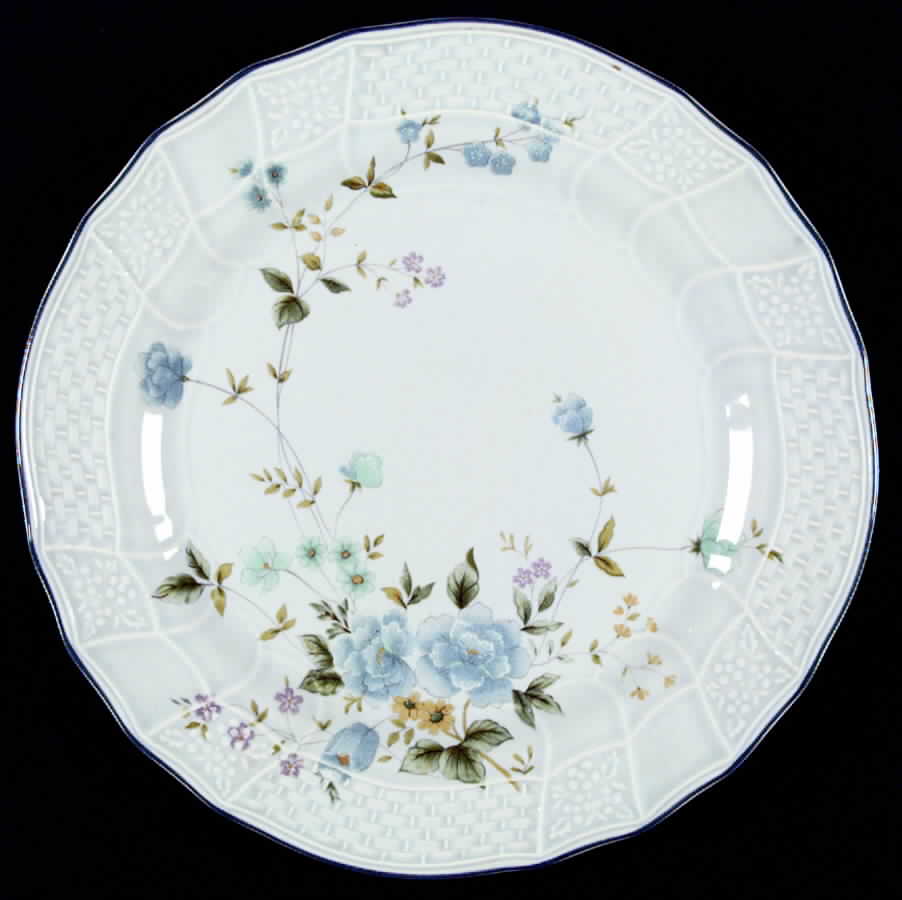 Michelle Dinner Plate by Mikasa-1