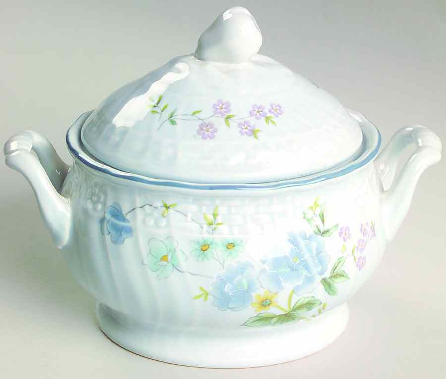 Michelle Sugar Bowl & Lid by Mikasa-1