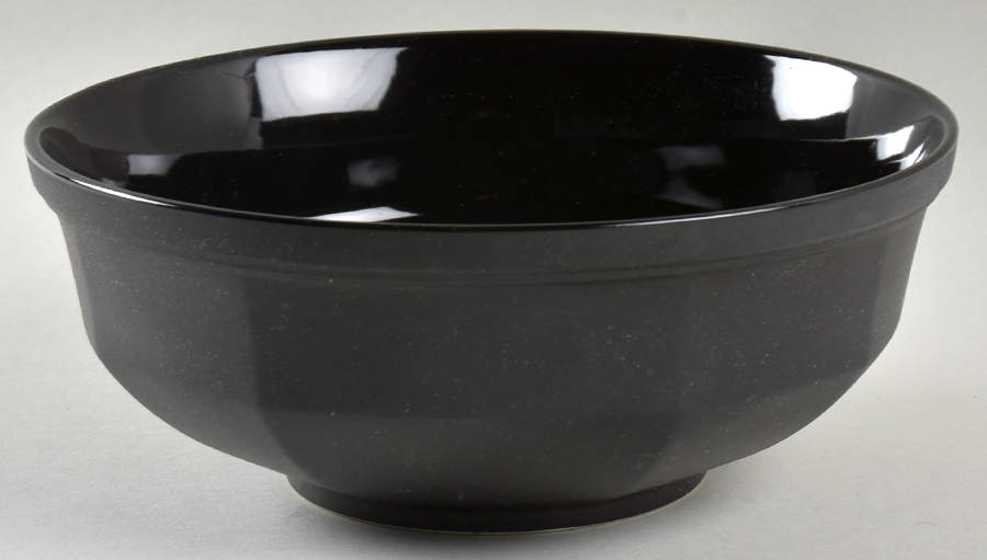 Midnight 8" Round Vegetable Bowl by Mikasa-1