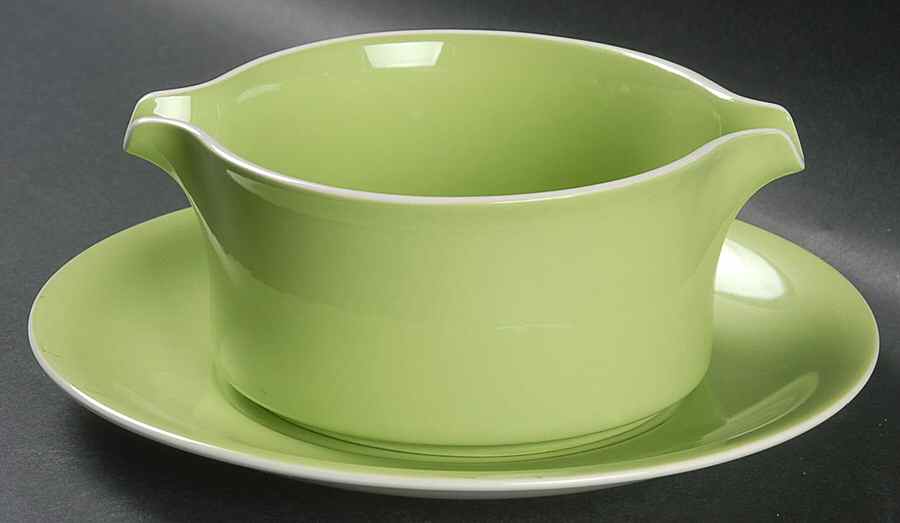 Mint Green Gravy Boat & Underplate by Mikasa-1