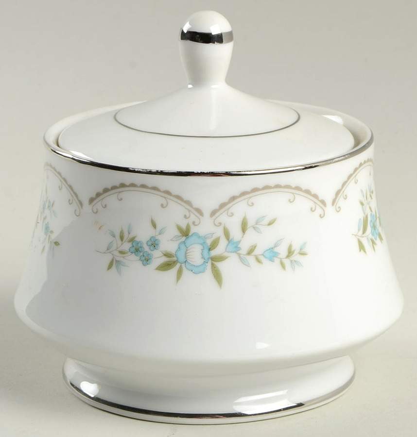 Mirabelle Sugar Bowl & Lid by Mikasa-1