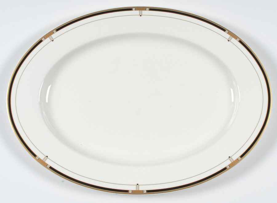 Monte Cristo Black 17" Oval Serving Platter by Mikasa-1