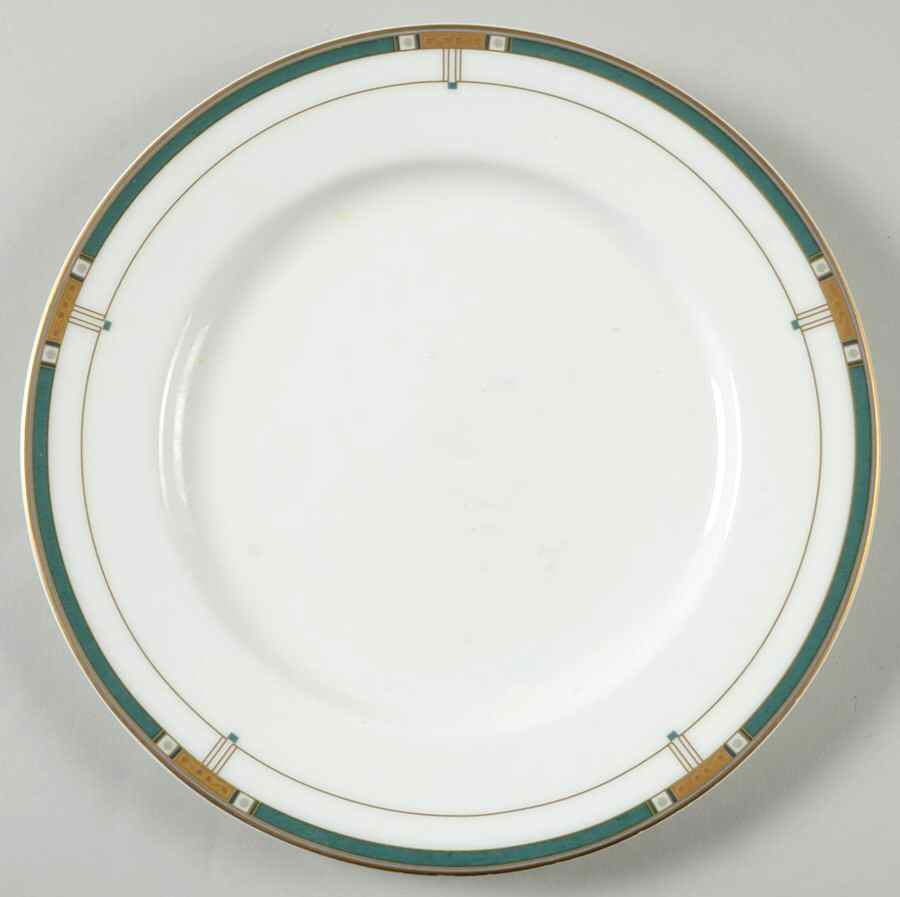 Monte Cristo Jade Salad Plate by Mikasa-1