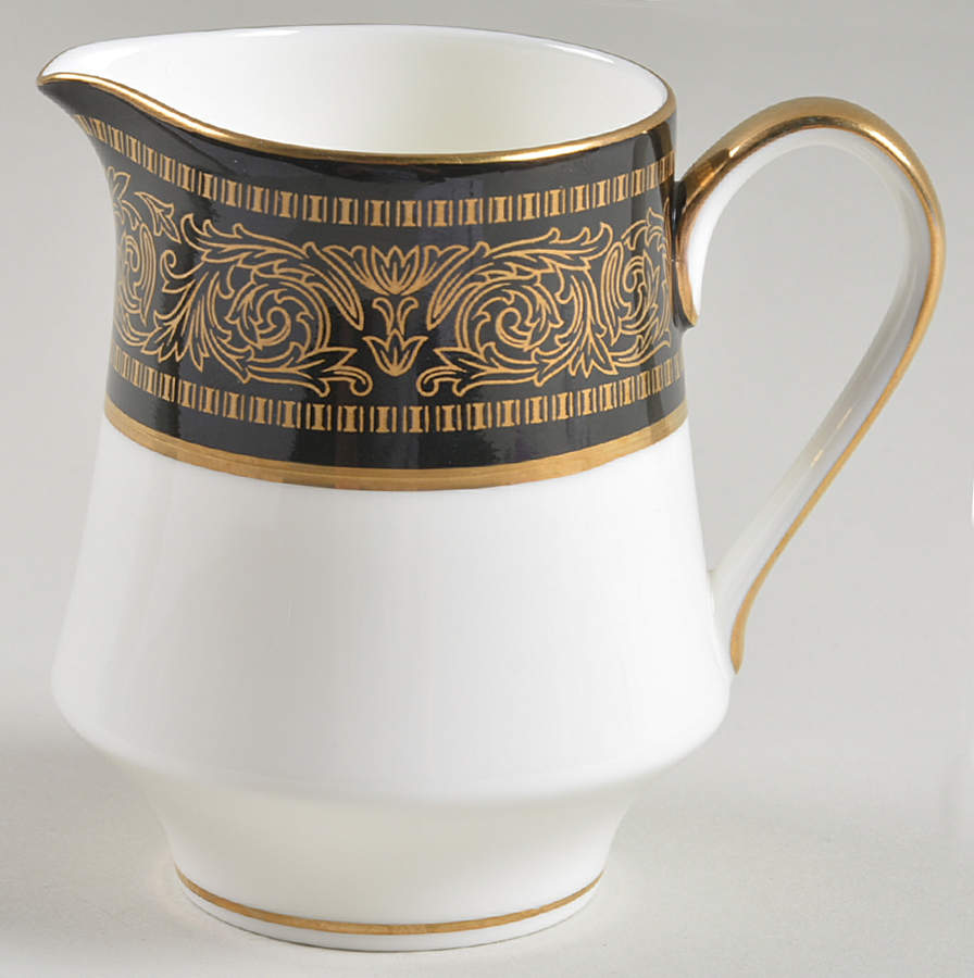 Mount Holyoke Mini Creamer by Mikasa-1
