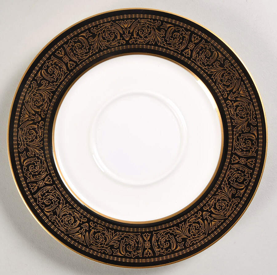 Mount Holyoke Underplate for Round Gravy Boat by Mikasa-1