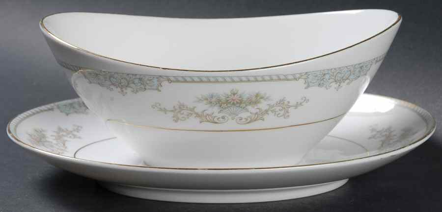 Monet Gravy Boat with Attached Underplate by Mikasa-1