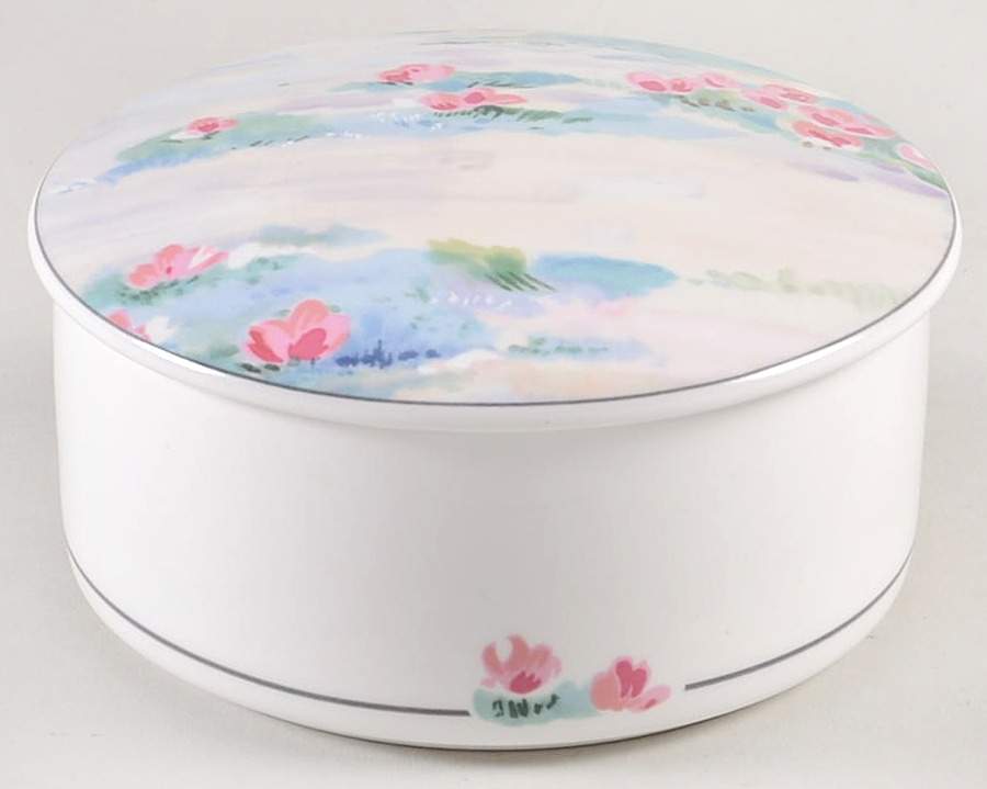 Monet 3" Round Box & Lid by Mikasa-1