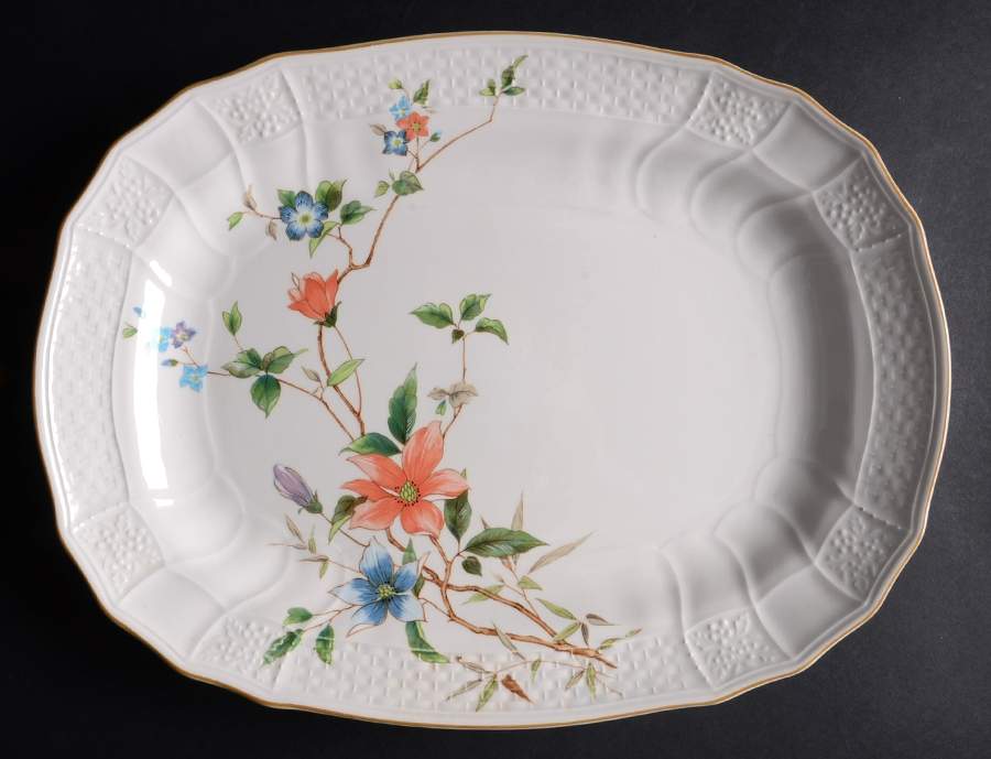 Monique 15" Oval Serving Platter by Mikasa-1