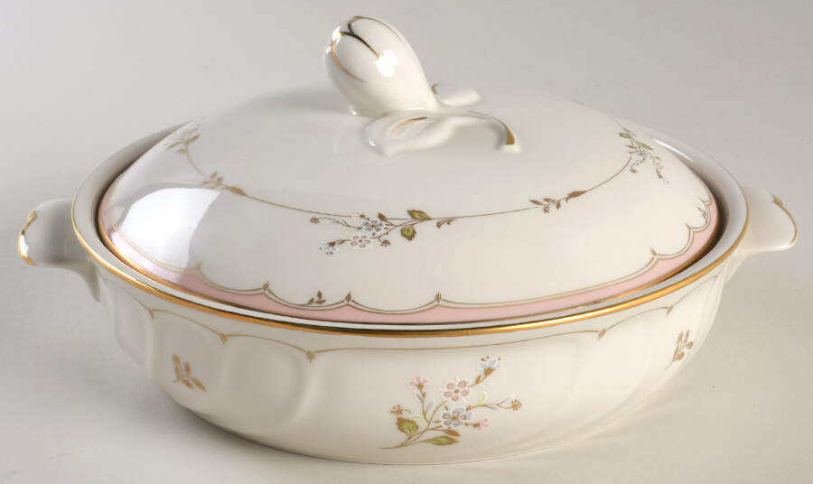 Monticello 1 Qt Round Covered Casserole by Mikasa-1