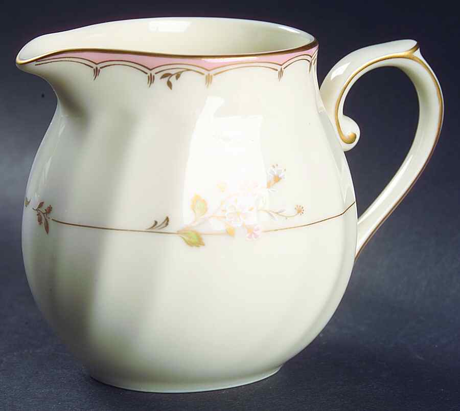 Monticello Creamer by Mikasa-1