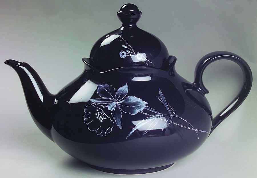 Moonlight Teapot & Lid by Mikasa-1