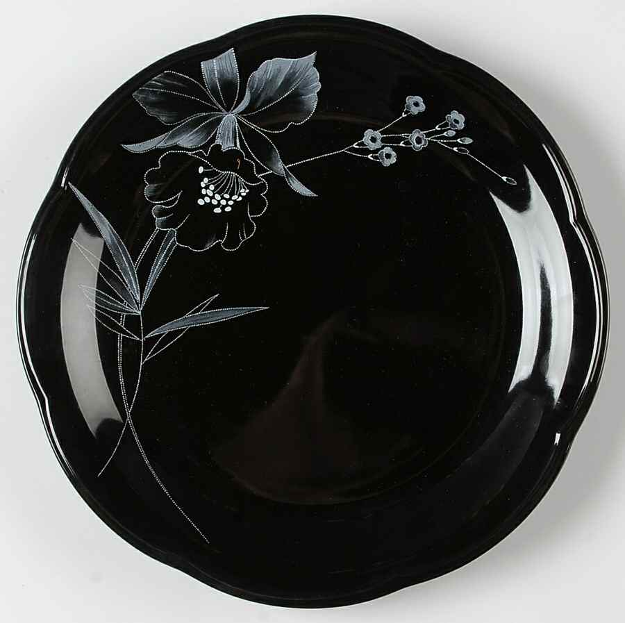 Moonlight Luncheon Plate by Mikasa-1
