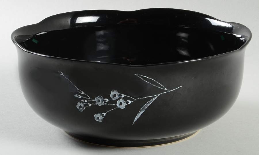Moonlight 7" Round Vegetable Bowl by Mikasa-1