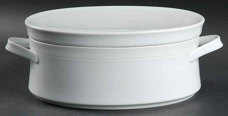 Moonlite Oval Covered Vegetable by Mikasa-1