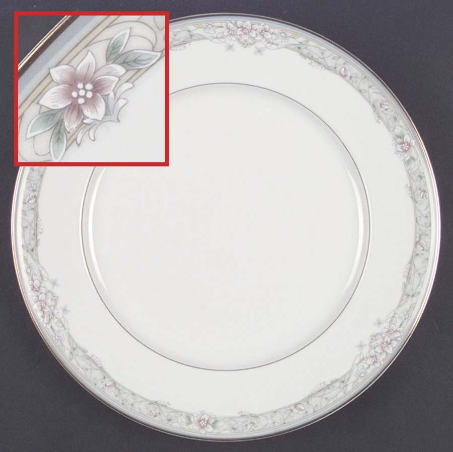 Mornay Dinner Plate by Mikasa-1