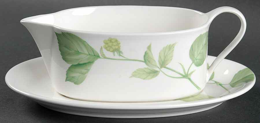 Natural Beauty Gravy Boat & Underplate by Mikasa-1