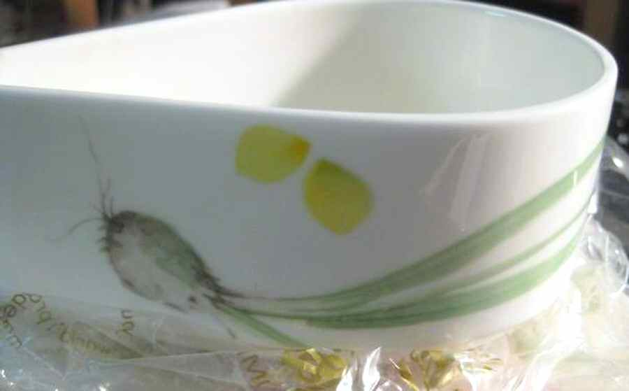 Nature's Garden 4" Ashtray by Mikasa-1