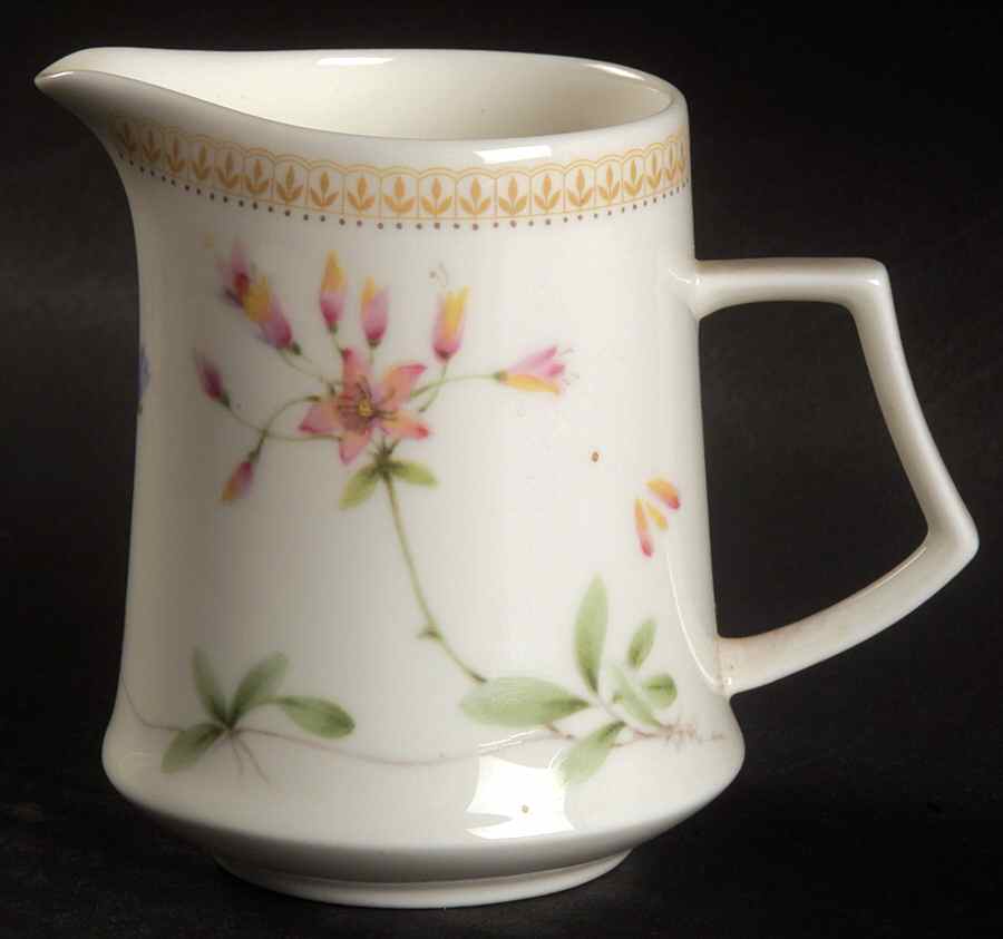Nature's Garden Mini Creamer by Mikasa-1