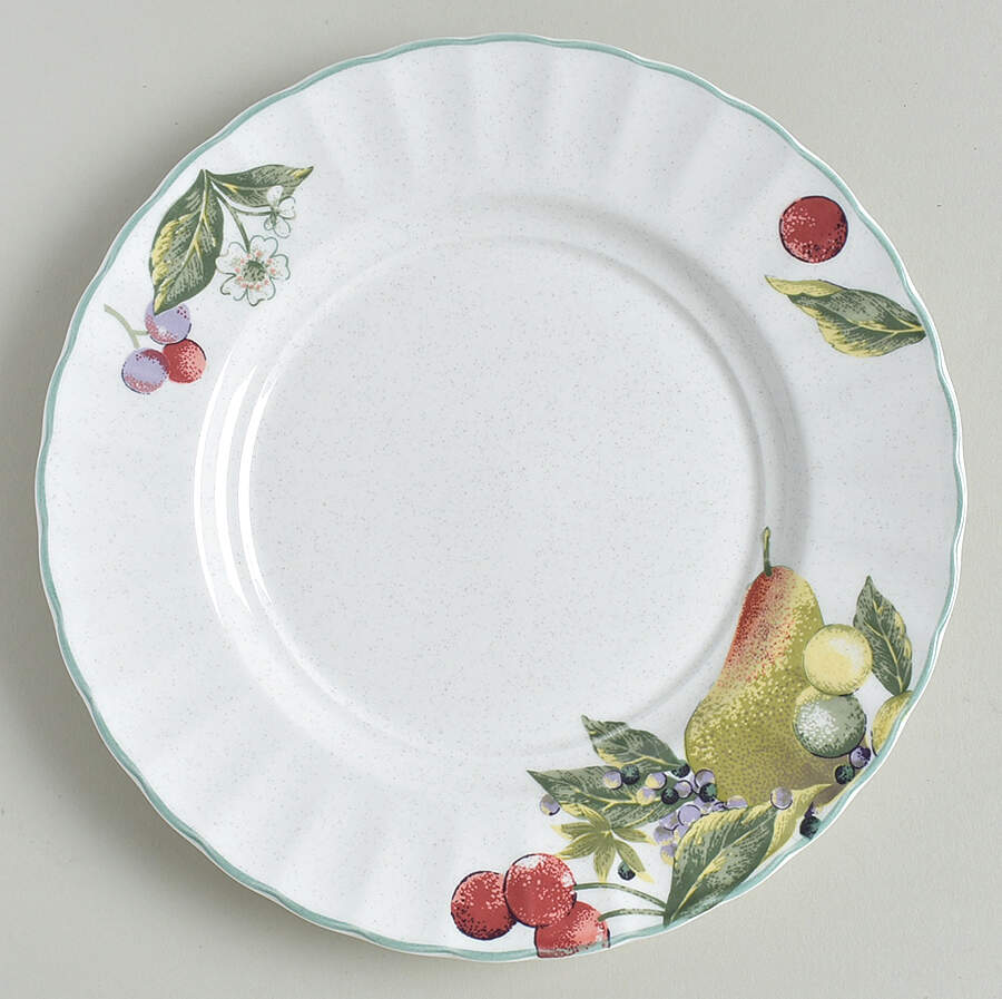 Nature's Image Salad Plate/Gravy Boat Stand by Mikasa-1