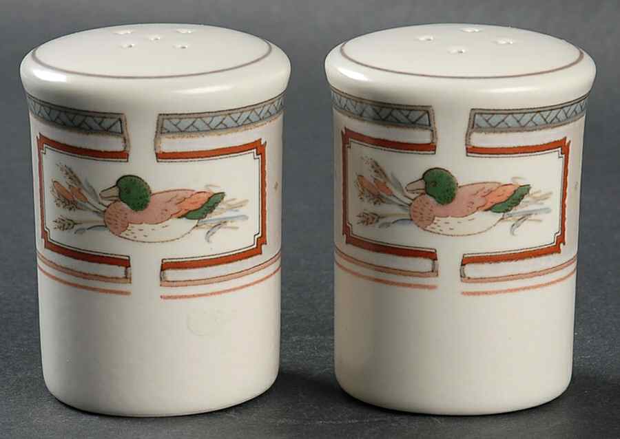 Nantucket Salt & Pepper Set by Mikasa-1