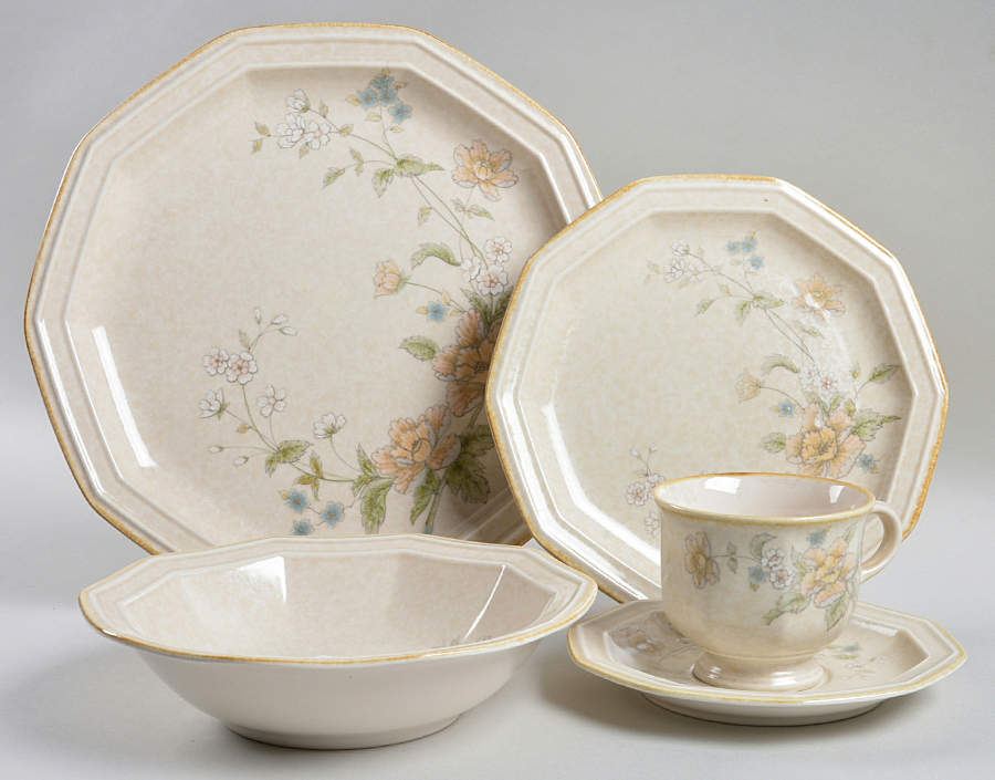 Napoli 5 Piece Place Setting by Mikasa-1