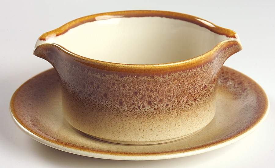 Nature's Song Gravy Boat & Underplate by Mikasa-1