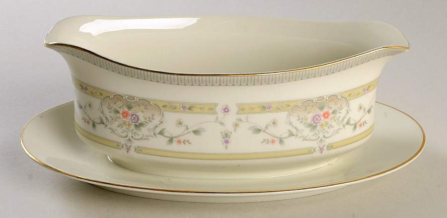Natalie Gravy Boat with Attached Underplate by Mikasa-1