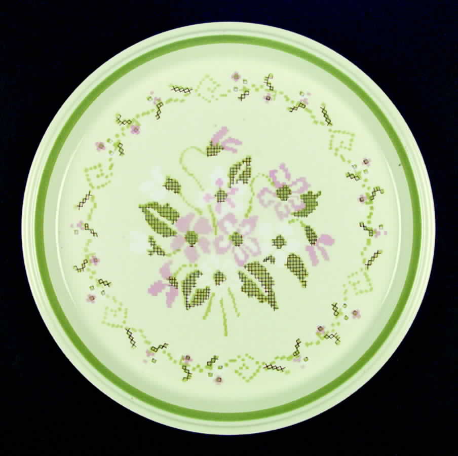 Needlecraft Dinner Plate by Mikasa-1