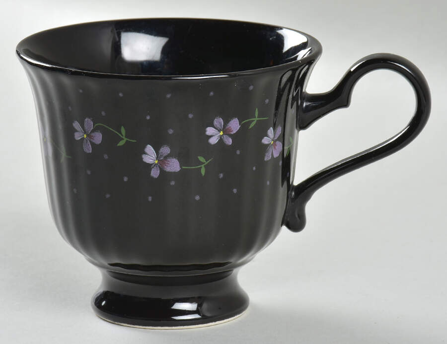 Nightshades Footed Cup by Mikasa-1